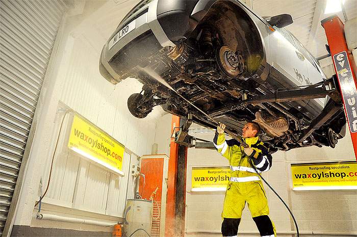 Waxoyl Dinitrol Rustproofing